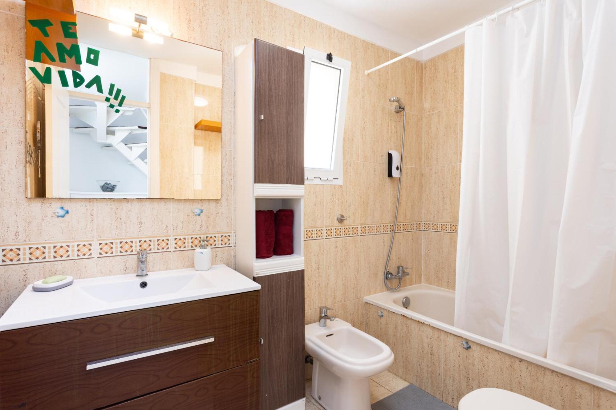 140 Callao Experience By Sunkeyrents Callao Salvaje